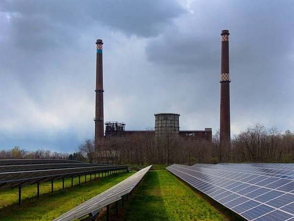 Quel est l'impact de l'énergie solaire sur la réduction des gaz à effet de serre ?