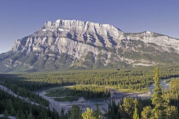 Comment le secteur de l'énergie renouvelable s'adapte-t-il aux défis climatiques ?